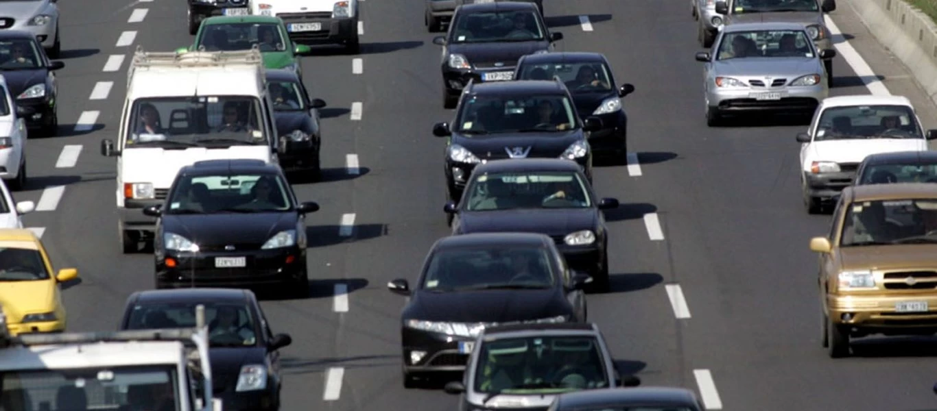 Αύξηση τελών κυκλοφορίας και αλλαγές στον τρόπο εκτελωνισμού προαναγγέλει ο Κώστας Αχ. Καραμανλής